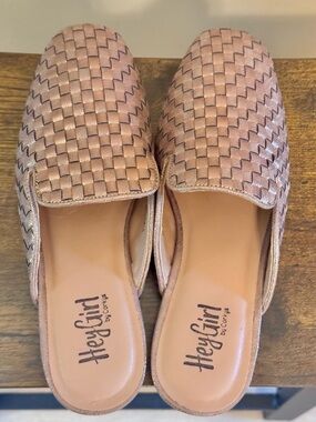 Hey Girl Blush Woven Mule Slides - Blush Pink Sz 8